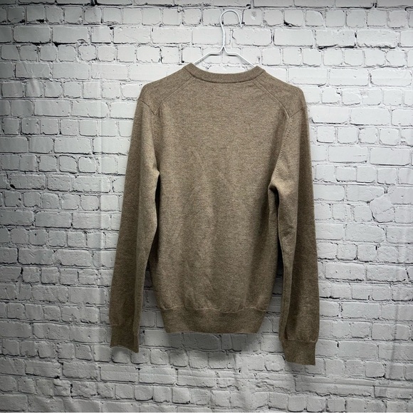 Brooks Brothers Men's Beige V-Neck Sweater 2-ply Scottish cashmere nwt - Picture 2 of 7